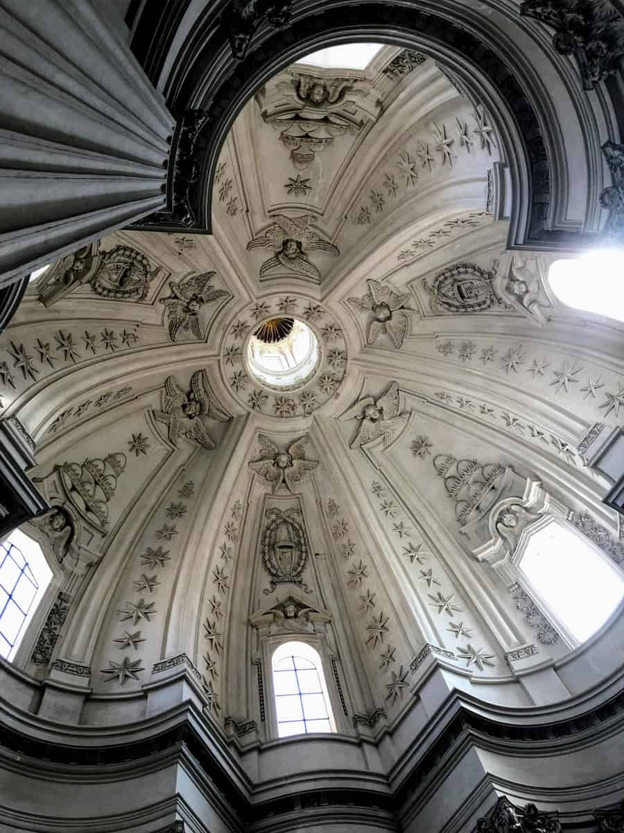 Roman Baroque Borromini Building Interior Dome With Intricate Shape