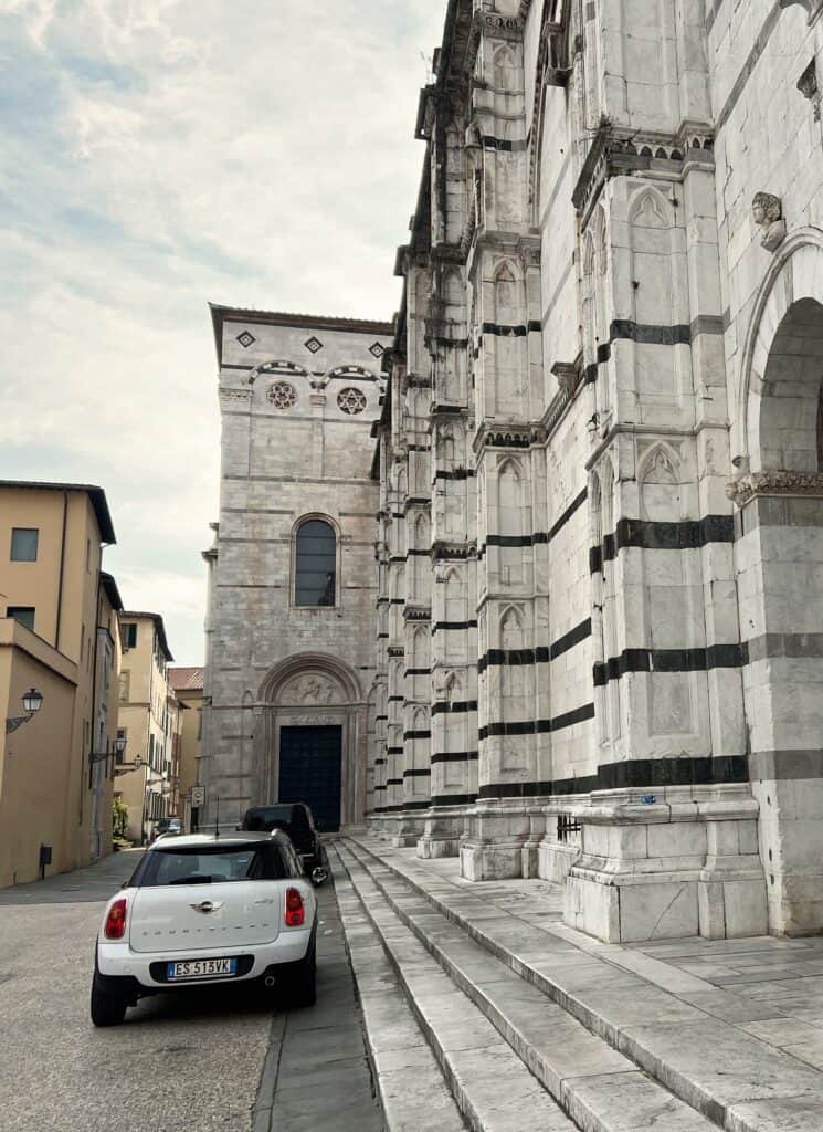 Lucca San Martino Exterior Side View Marble Polychrome Stripes And Small White Car