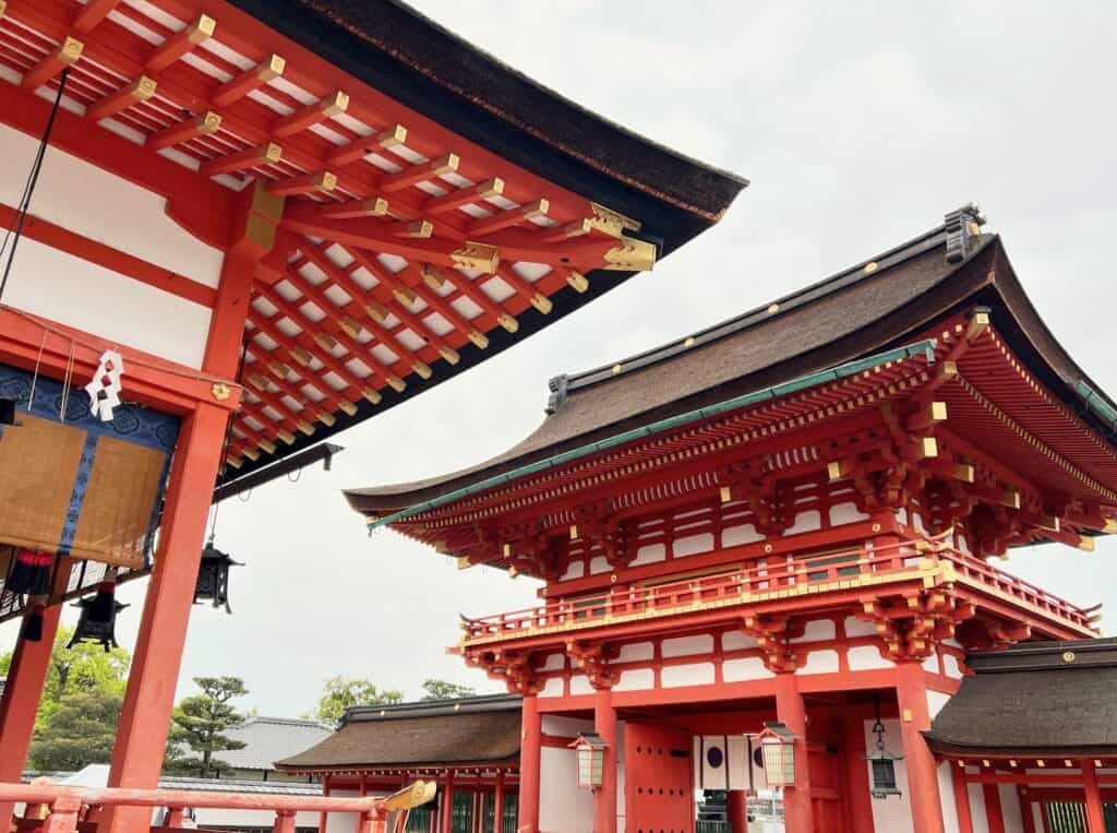 Fushimi Inari Shrine Kyoto Roof Of Main Shrine And Entry Gateway Wood Structures Painted White And Orange